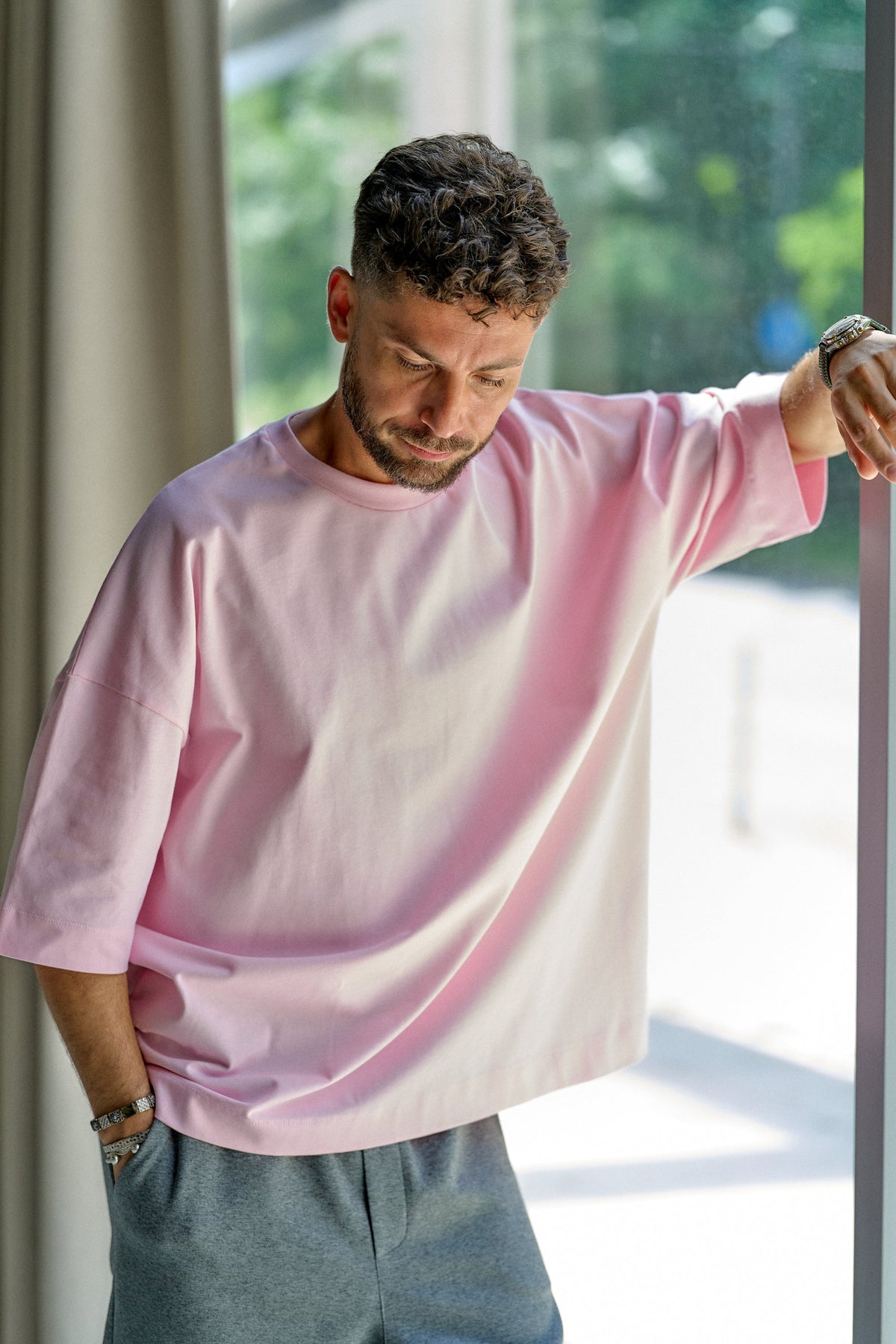 Lifestyle pink T-shirt 1